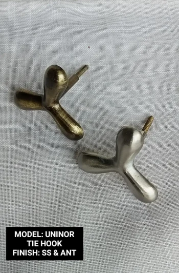 UNINOR TIE HOOK